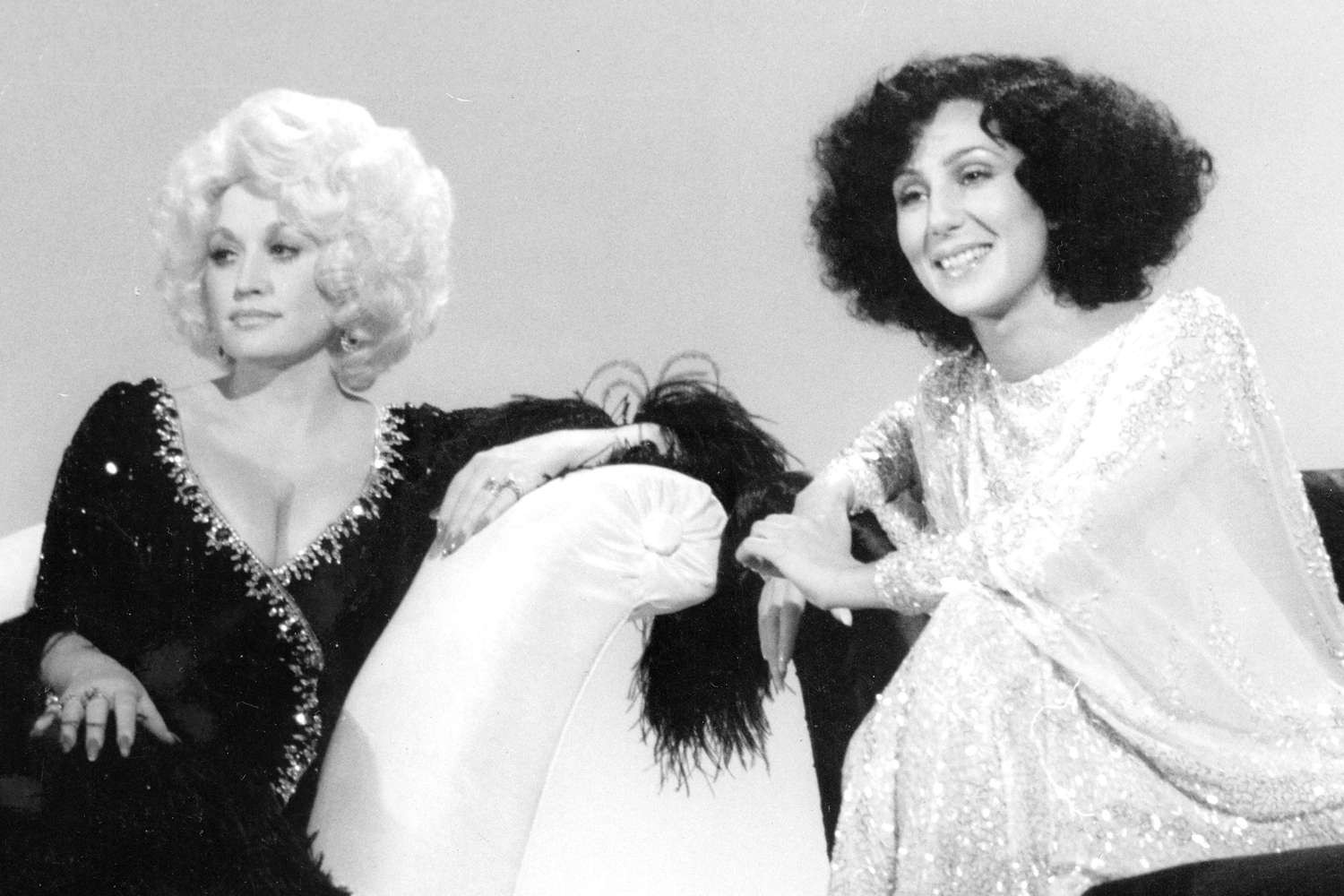 Cher: Πώς αντέδρασε όταν γνώρισε την Dolly Parton