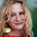 Η Ευανθία Ρεμπούτσικα για τα παιδιά της «Μέριμνας» στο Θέατρο Παλλάς
