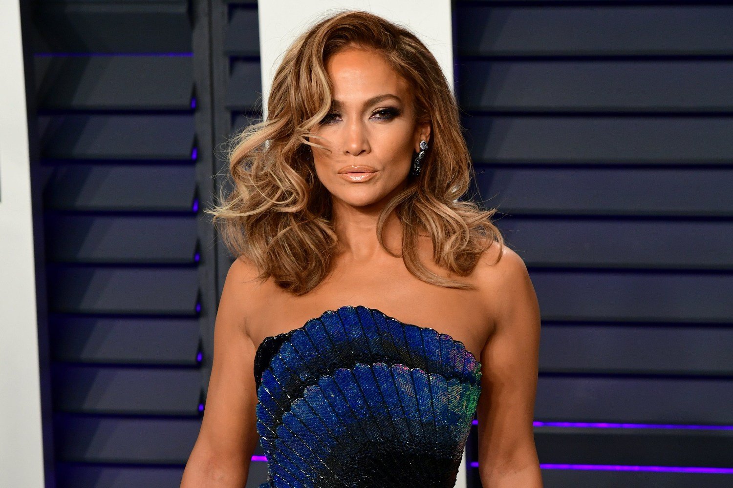 Jennifer Lopez: Μηνύεται επειδή δημοσίευσε φωτογραφίες της από παπαράτσι