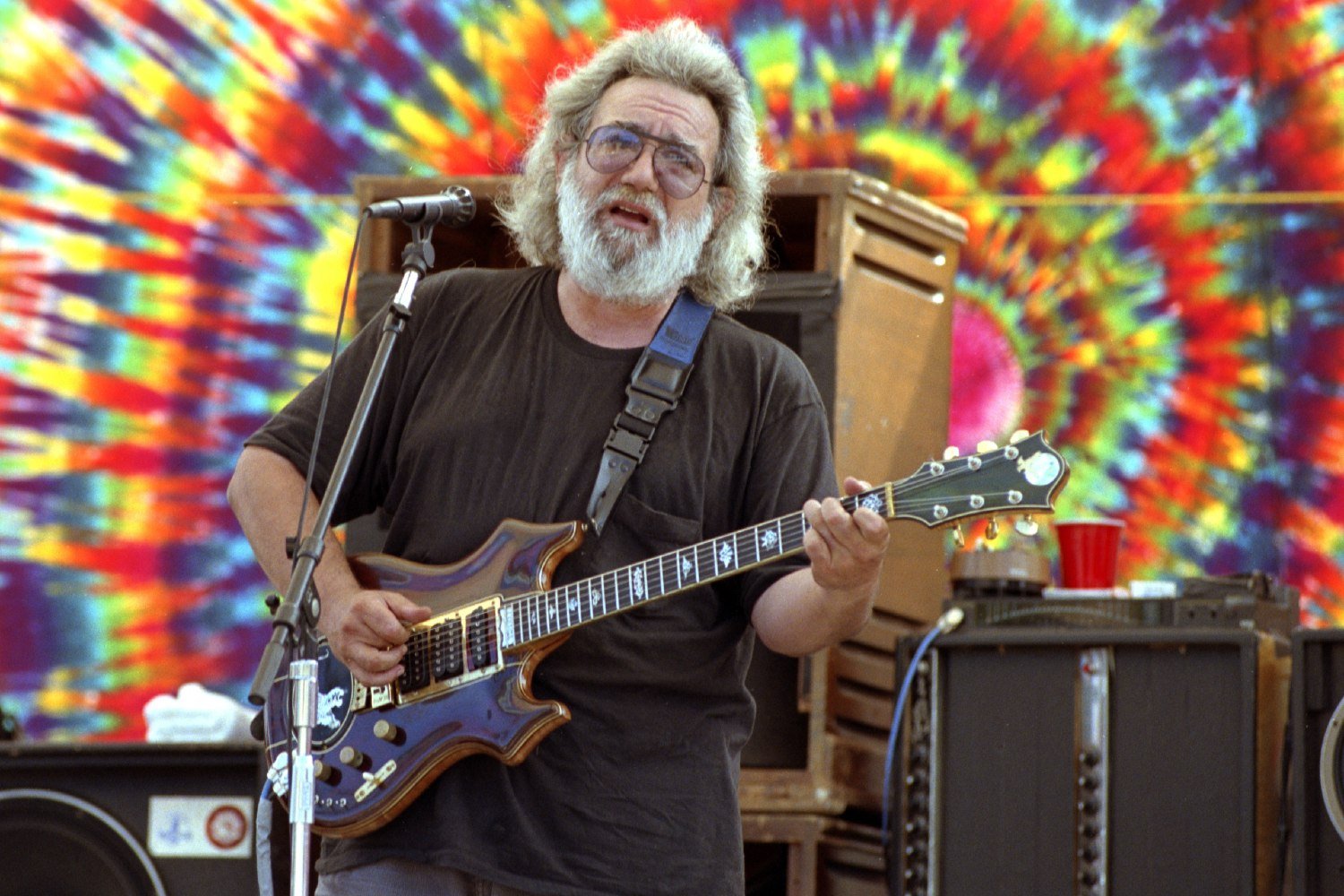 Ο Jerry Garcia των Grateful Dead «μιλά» ελληνικά μέσω τεχνητής νοημοσύνης και διαβάζει audiobooks και άρθρα