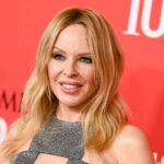 Η Kylie Minogue μετανιώνει που δεν άκουσε το ένστικτό της