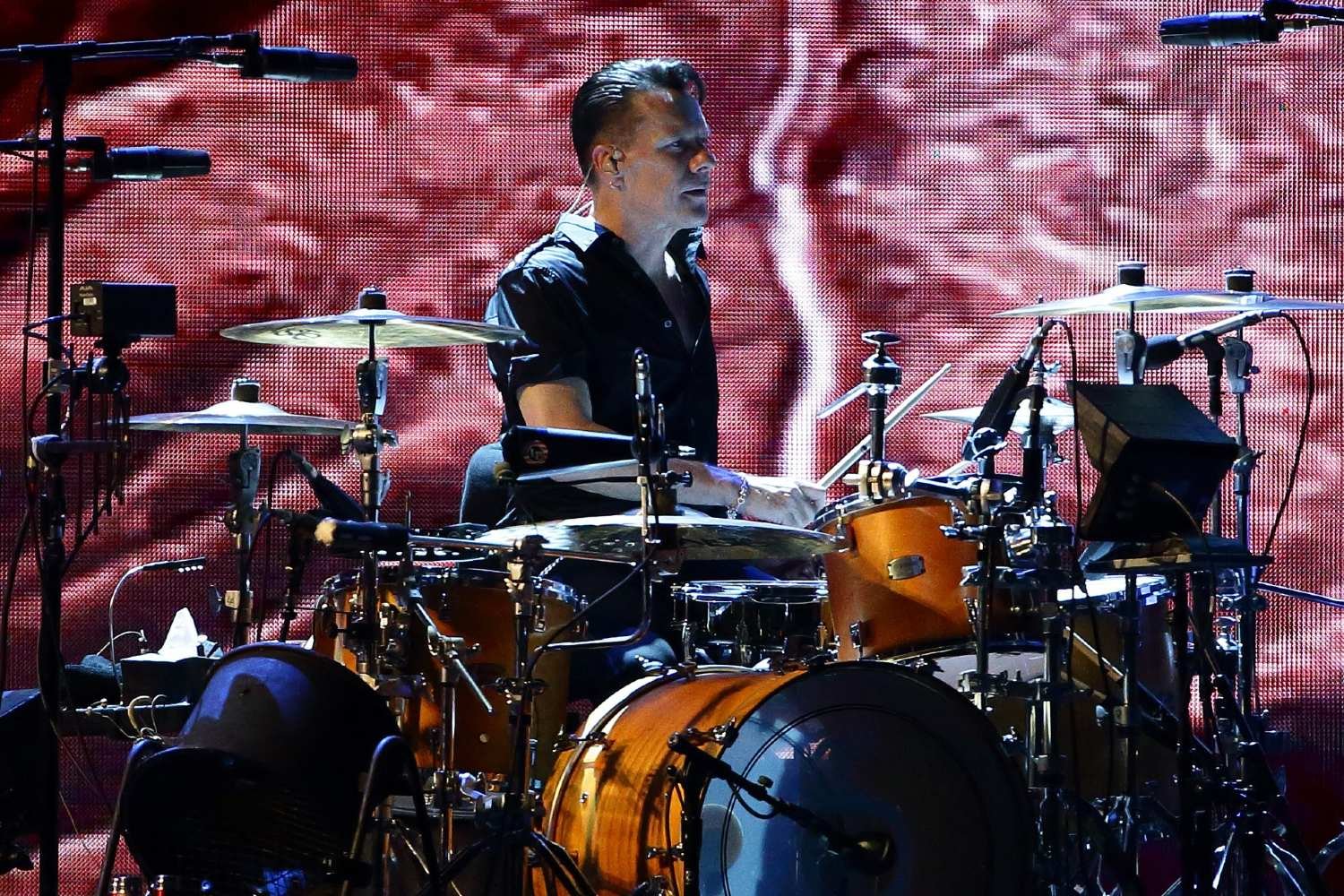 Ο Larry Mullen Jr. των U2 και η GAYLE ενώνουν δυνάμεις σε ένα τραγούδι για τη δυσλεξία