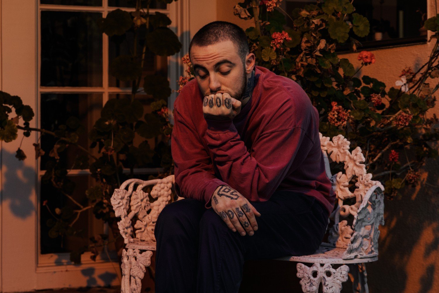 Ο Mac Miller αναλογίζεται την αγάπη και τον θάνατο στο συγκινητικό μεταθανάτιο άλμπουμ «Balloonerism»