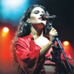 Η Μαρίνα Σπανού φέρνει την άνοιξη στη σκηνή του Fuzz Club
