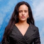 Η Rosalía κατά των διακρίσεων: «Εξαιρετικοί δημιουργοί δεν θα αναγνωριστούν ποτέ επειδή δεν είναι λευκοί Ευρωπαίοι της μεσαίας τάξης»