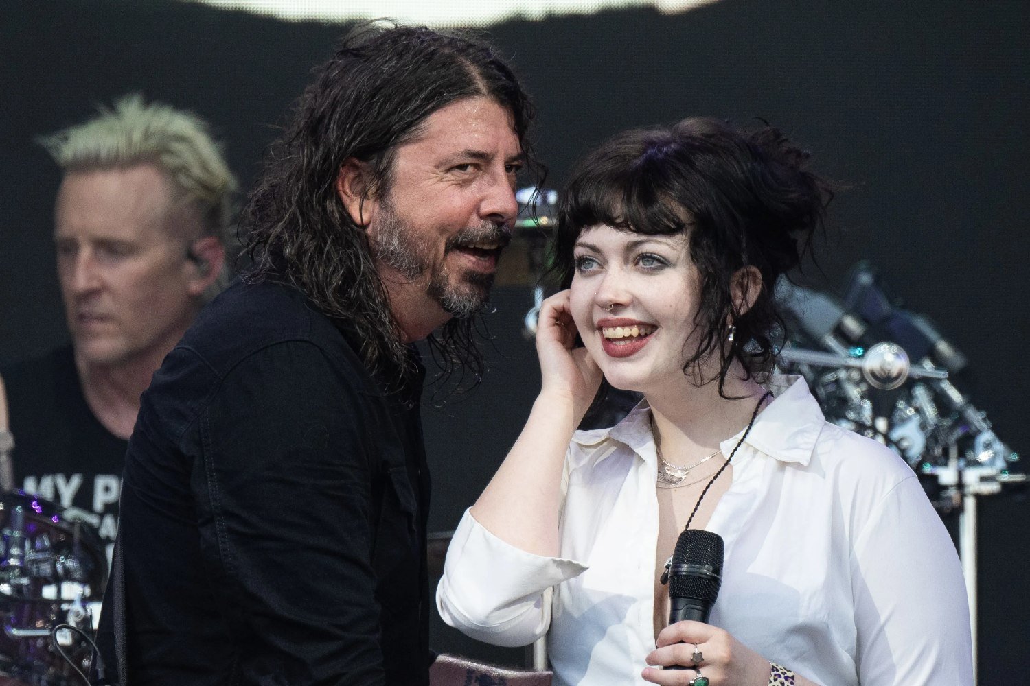 Dave Grohl: Δεν είχε ιδέα ότι η κόρη του υπέγραψε δισκογραφικό συμβόλαιο – Πώς η Violet ενέπνευσε τους Foo Fighters