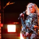 Debbie Harry: «Δεν μπορώ να με φανταστώ στη σκηνή ως Blondie» – Η απώλεια του Clem Burke αλλάζει τα πάντα