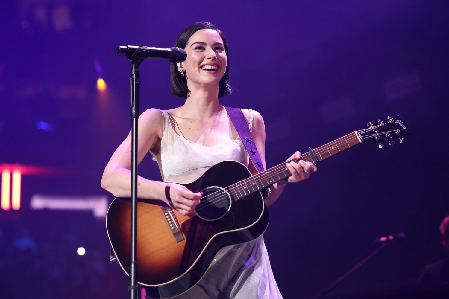 Η Gracie Abrams αλλάζει σελίδα: «Ήμουν απρόσεκτη με τις συνέπειες που είχαν τα τραγούδια μου» Η Gracie Abrams αλλάζει σελίδα: «Ήμουν απρόσεκτη με τις συνέπειες που είχαν τα τραγούδια μου»