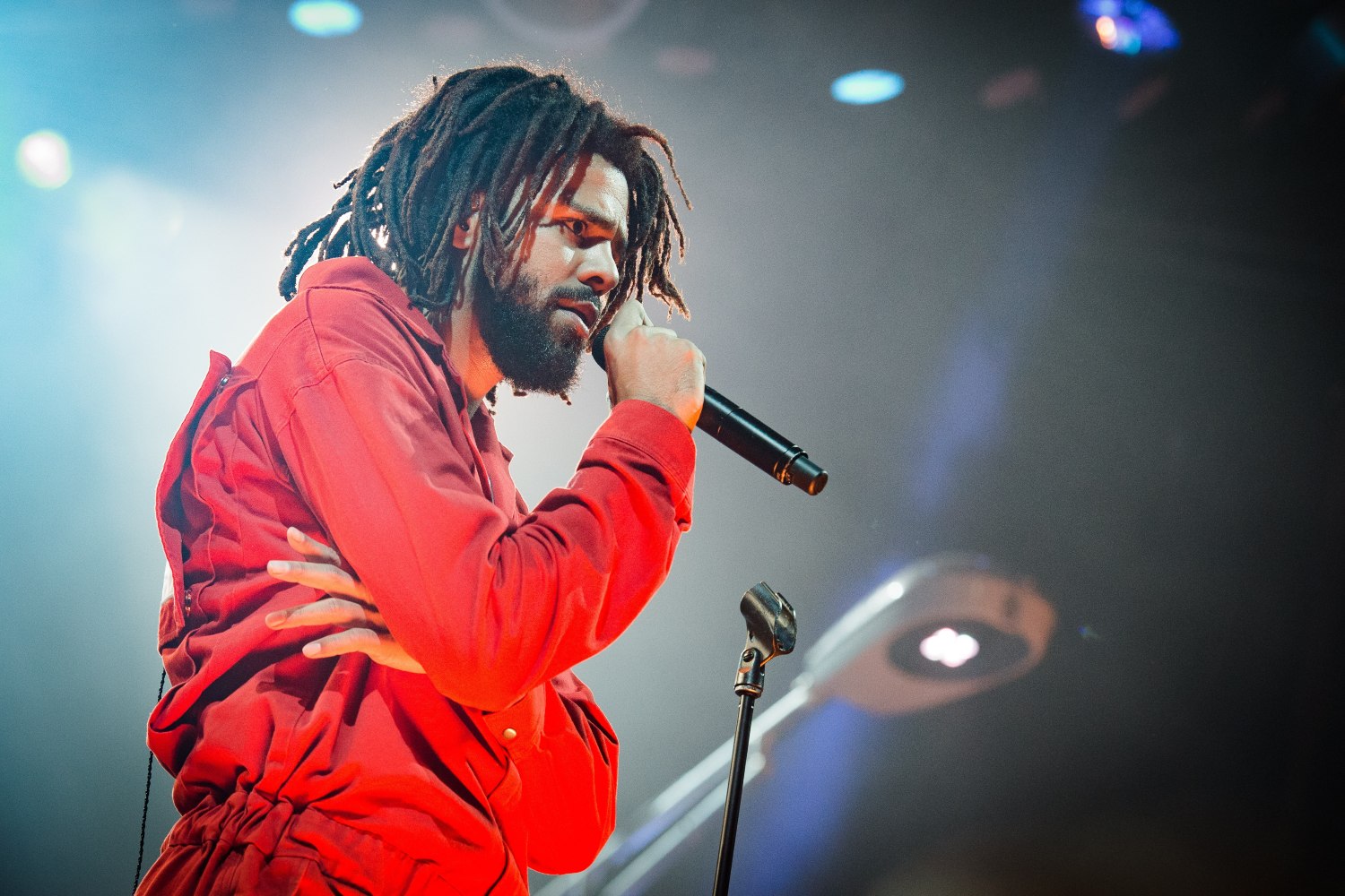 J. Cole: Η δημόσια παραδοχή για το diss track στον Kendrick Lamar – «Ήταν ανοησία, δεν το εννοούσα»