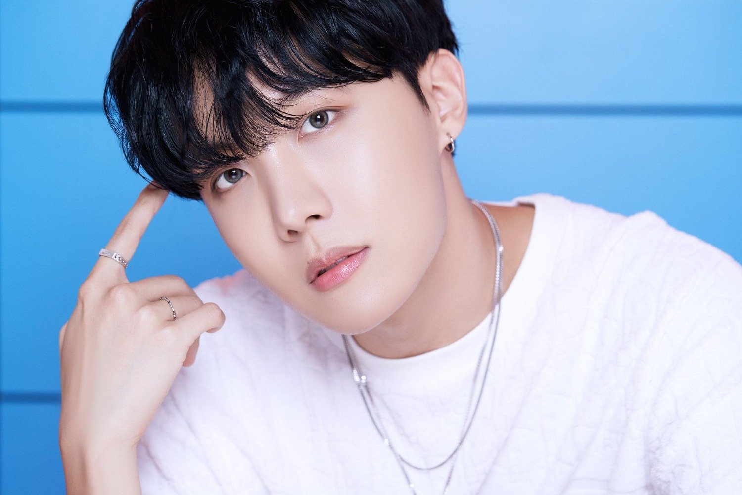 J-Hope: Η εντυπωσιακή δωρεά των 350 εκατομμυρίων γουόν για τα γενέθλιά του