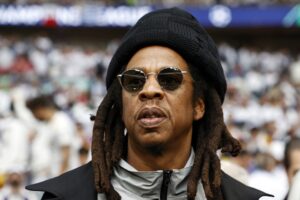 Jay-Z: Πώς η φιλία του Tupac και του The Notorious B.I.G. κατέληξε σε πόλεμο – Τα παρασκήνια της τραγωδίας