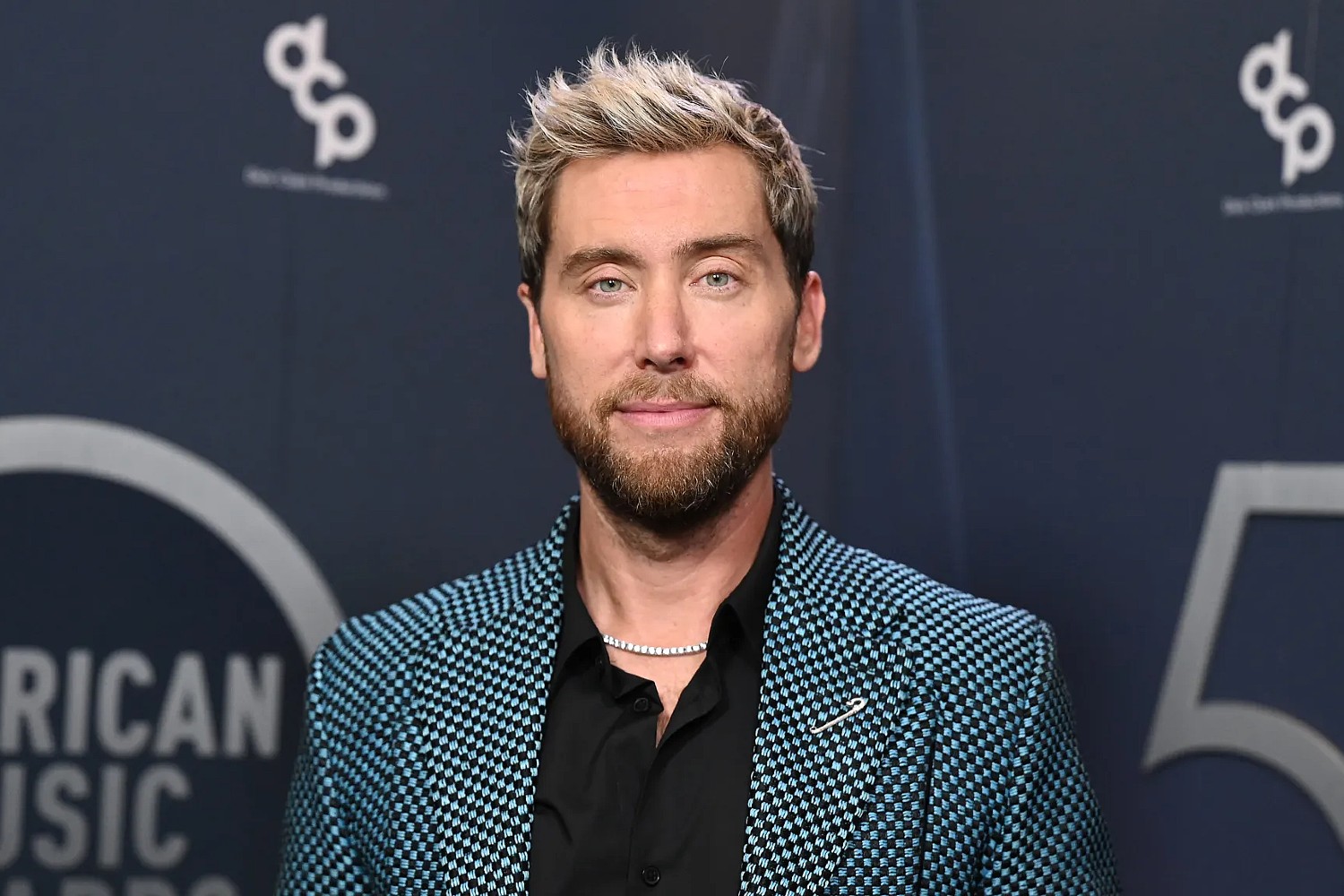 Ο Lance Bass για τη μάχη του με τη σεξουαλικότητά του: «Προσευχόμουν να ξυπνήσω και να μην είμαι gay»