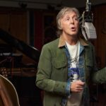 Ο Paul McCartney εξακολουθεί να κάνει αυτό που οι περισσότεροι αδυνατούν – Το νέο άλμπουμ του κατακτά τα charts