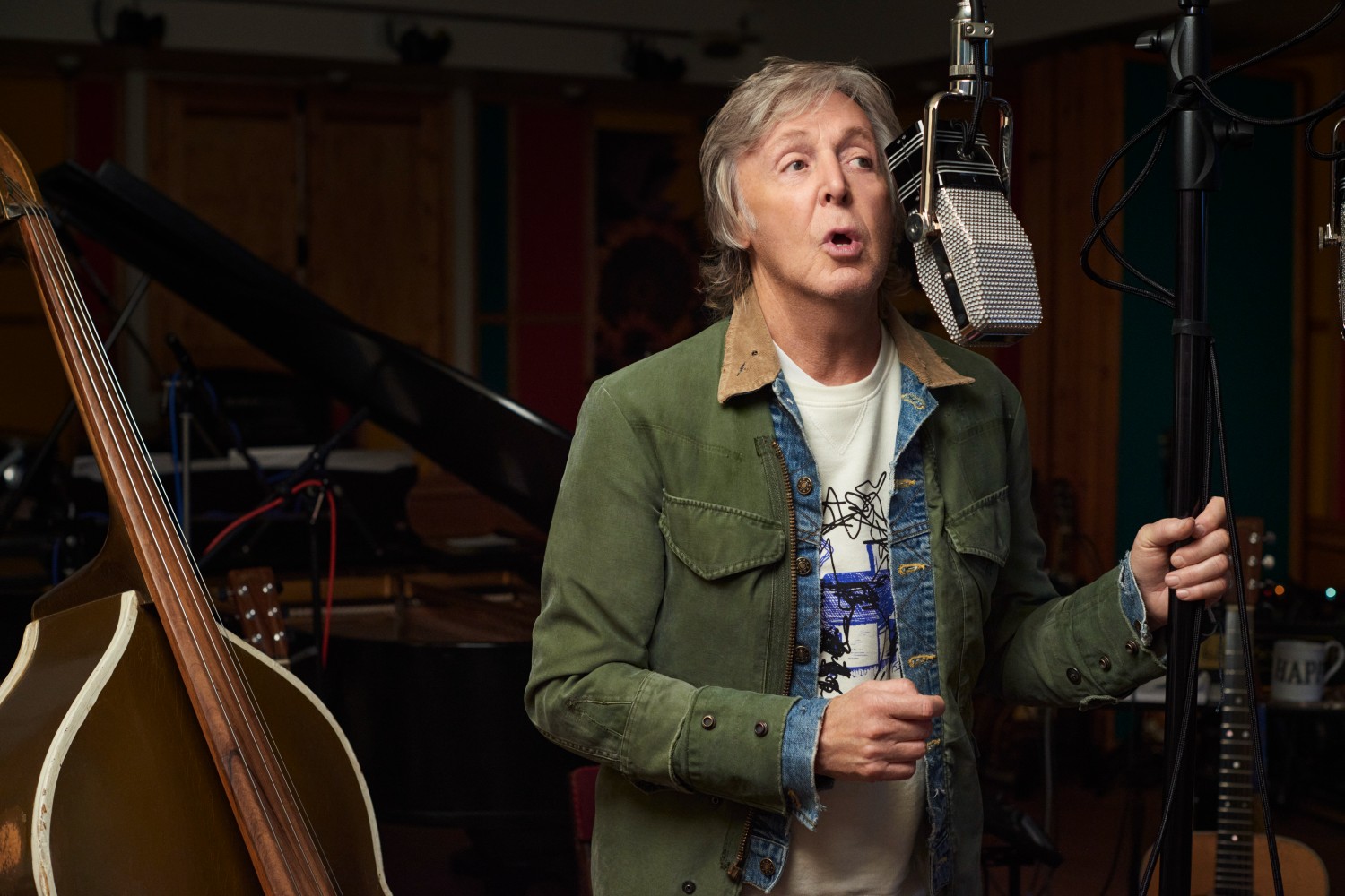 Ο Paul McCartney εξακολουθεί να κάνει αυτό που οι περισσότεροι αδυνατούν – Το νέο άλμπουμ του κατακτά τα charts Ο Paul McCartney εξακολουθεί να κάνει αυτό που οι περισσότεροι αδυνατούν – Το νέο άλμπουμ του κατακτά τα charts