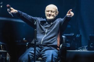 Ο Phil Collins προσπαθεί να καταλάβει γιατί ο Noel Gallagher τον αποκάλεσε «αντίχριστο της μουσικής»