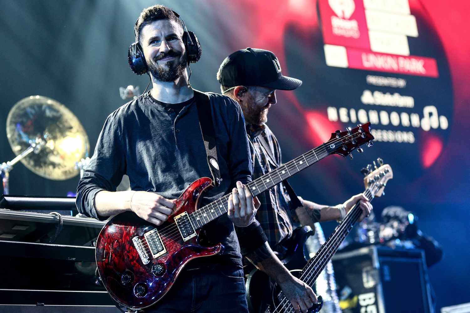 Linkin Park: Γιατί ο Brad Delson δεν συμμετέχει πλέον στις συναυλίες του συγκροτήματος