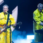 Devo: Ο Mark Mothersbaugh κερδίζει 1 εκατομμύριο δολάρια τον χρόνο από το MTV με ένα μόνο τραγούδι