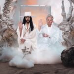 Οι Empire Of The Sun συνεργάζονται με τον Lindsey Buckingham στην deluxe έκδοση του «Ask That God»