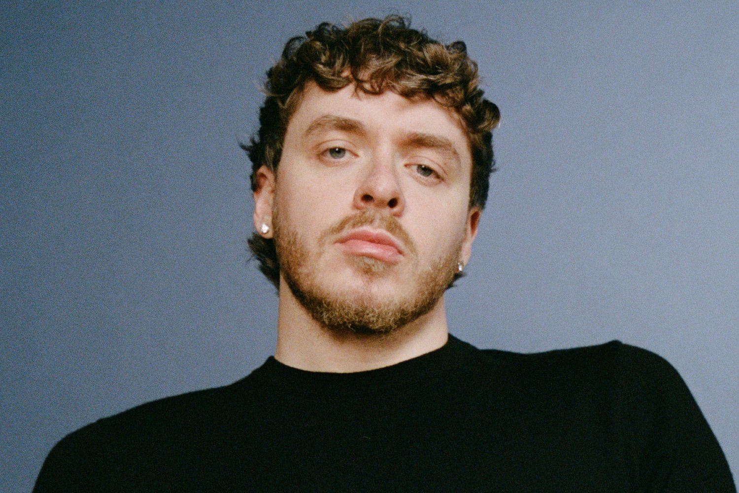 Jack Harlow: Η ειλικρινής εξομολόγηση για τις σχέσεις του στο νέο teaser του άλμπουμ «Monica» – «Όλοι έχουν πει “σ’ αγαπώ”»