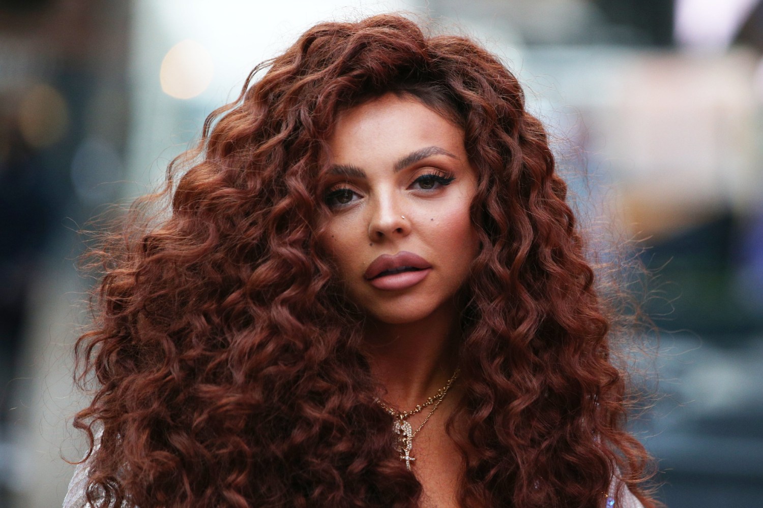 Συγκλονίζει η Jesy Nelson: «Οι κόρες μου δεν θα περπατήσουν ποτέ – Είναι ανάπηρες» – Η σπάνια γενετική πάθηση