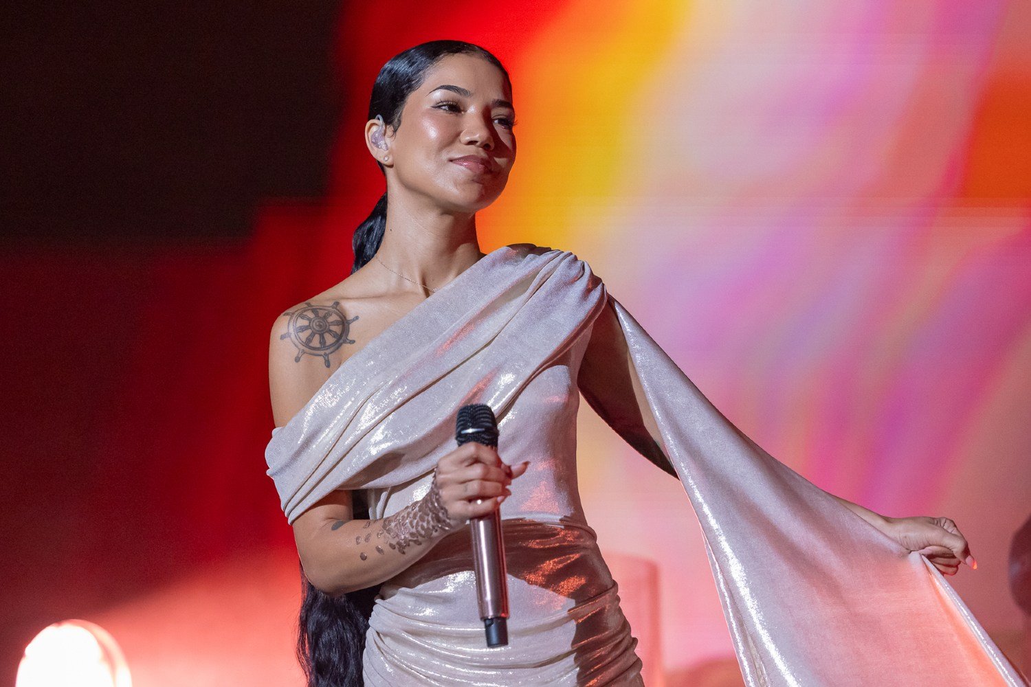 Jhené Aiko: «Κάηκε ολοσχερώς» το σπίτι της από τις πυρκαγιές στο Λος Άντζελες
