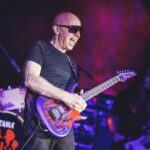 Joe Satriani: «Ο Kurt Cobain ήταν εξαιρετικός κιθαρίστας»