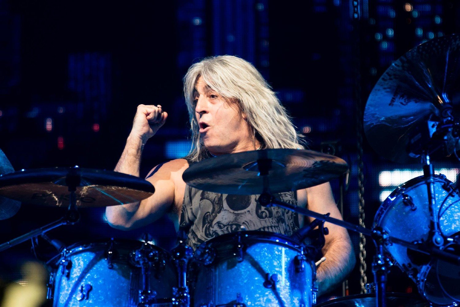 Κρίσιμες στιγμές για τον Mikkey Dee – Νοσηλεύτηκε με σηψαιμία