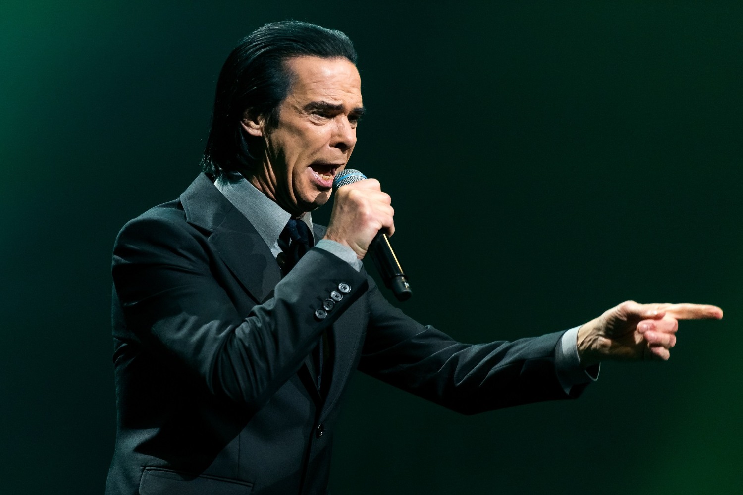 Ο Nick Cave και το «Line of Duty»: Πώς η Carly Paradis άλλαξε τον καιρό στους Bad Seeds