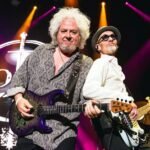 Ο Steve Lukather των Toto επικρίνει την διασκευή του «Africa» από τους Weezer