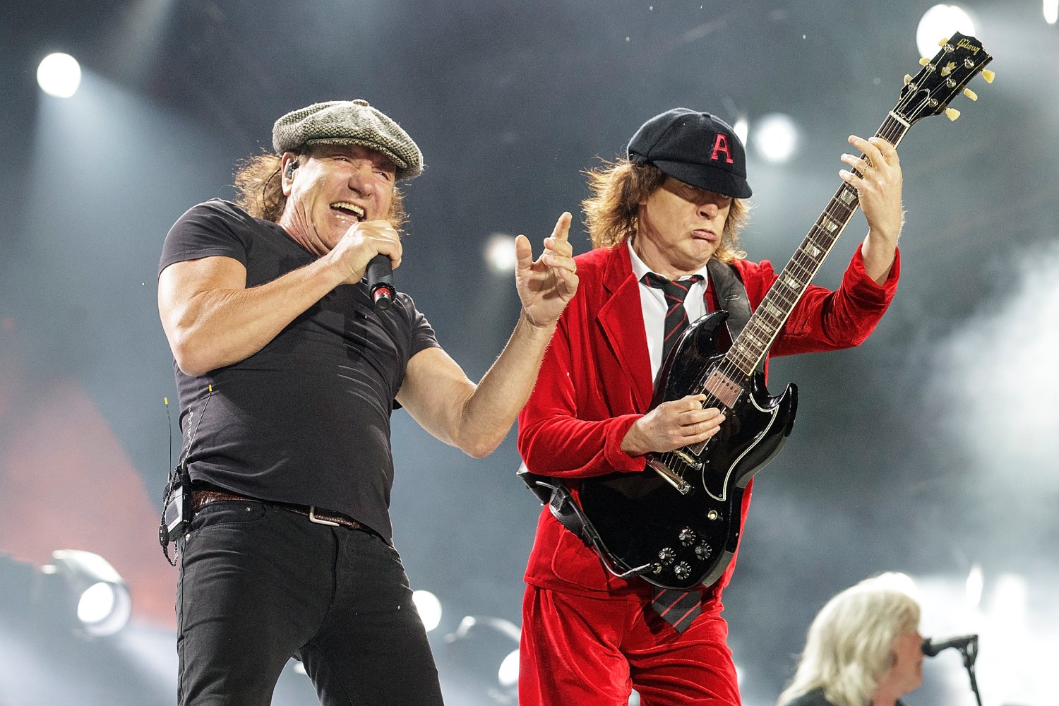 AC/DC: Οι Brian Johnson και Angus Young αποκαλύπτουν τον μεγαλύτερο φόβο τους πάνω στη σκηνή