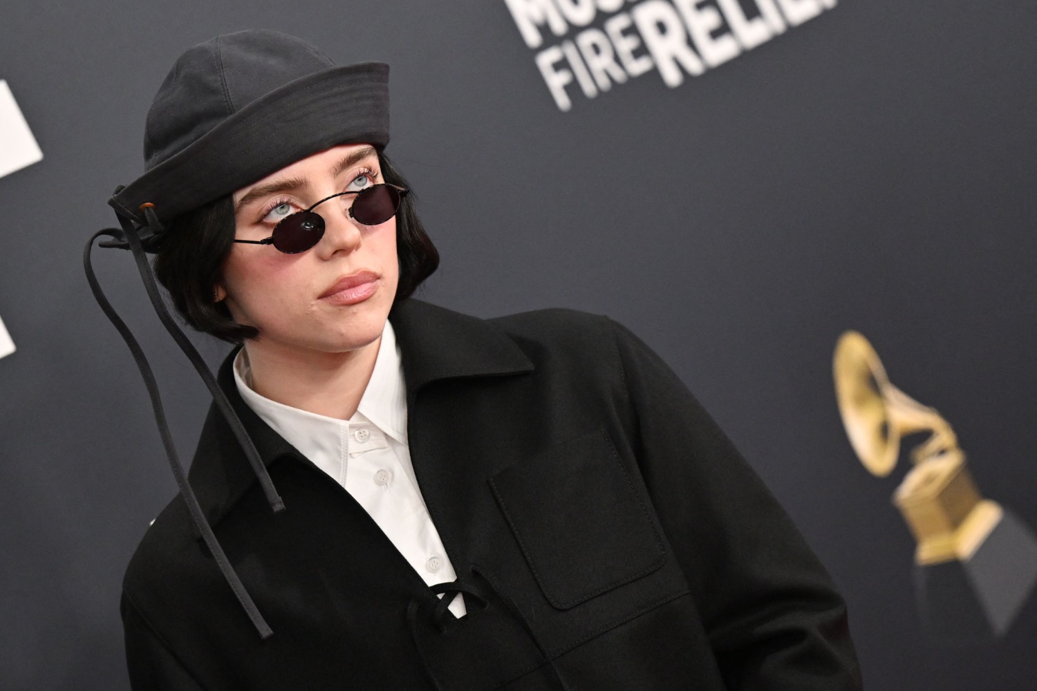 Billie Eilish: Σκληρή απάντηση του Υπουργείου Εσωτερικής Ασφάλειας των ΗΠΑ για την ICE μετά τον θανάσιμο πυροβολισμό στη Μινεάπολη