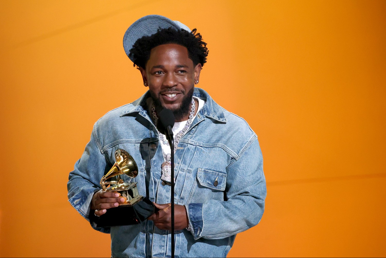 Ο Kendrick Lamar για τη σαρωτική νίκη του στα Grammy 2025: «Δεν υπάρχει τίποτα πιο δυνατό από τη rap μουσική»