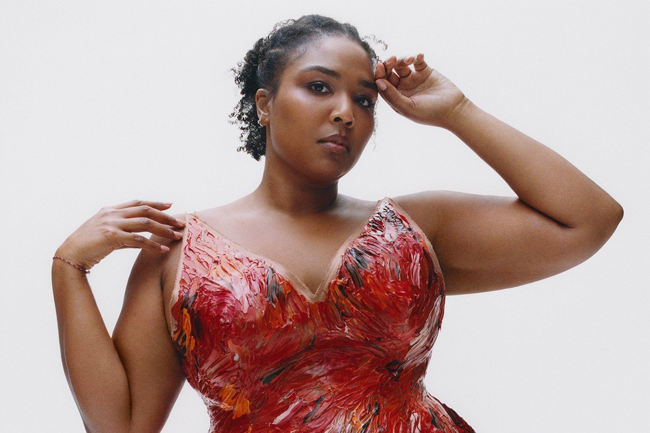 Η Lizzo δηλώνει 100% «Bitch» και δεν ζητά συγγνώμη – Το νέο τραγούδι – ύμνος ανεξαρτησίας