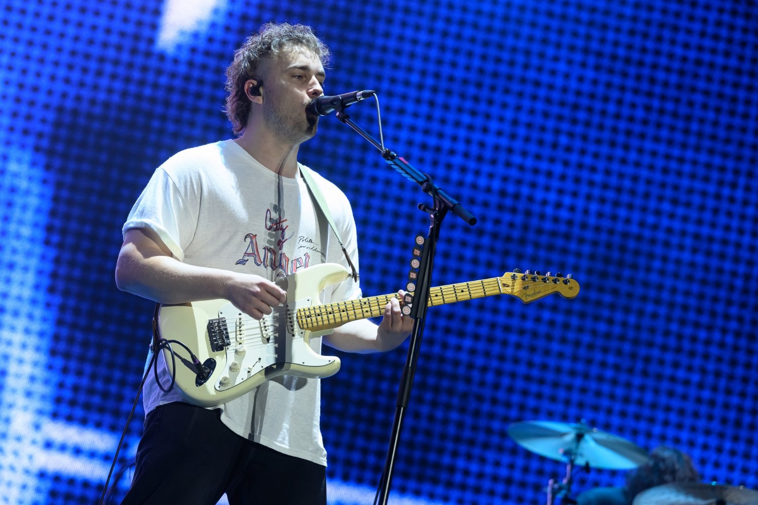 Sam Fender: Η περιοδεία του συγκέντρωσε 50.000 λίρες για την ενίσχυση των νέων μουσικών
