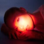 Ariana Grande: Αφήνει πίσω την «ευγένεια» στο νέο άλμπουμ «Petal» και βυθίζεται στην πιο ακατέργαστη πλευρά της