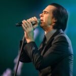 Οι Nick Cave and the Bad Seeds επέστρεψαν στο στούντιο και «φλερτάρουν» με τη δημιουργία ενός νέου δίσκου