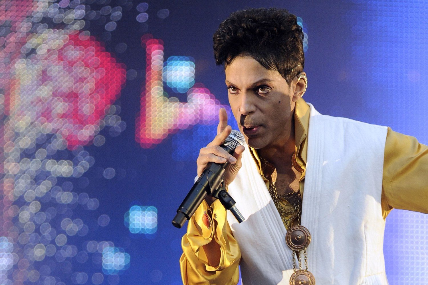 Prince: Η απάντηση για τη χρήση τεχνητής νοημοσύνης στο νέο άλμπουμ «Timeless»