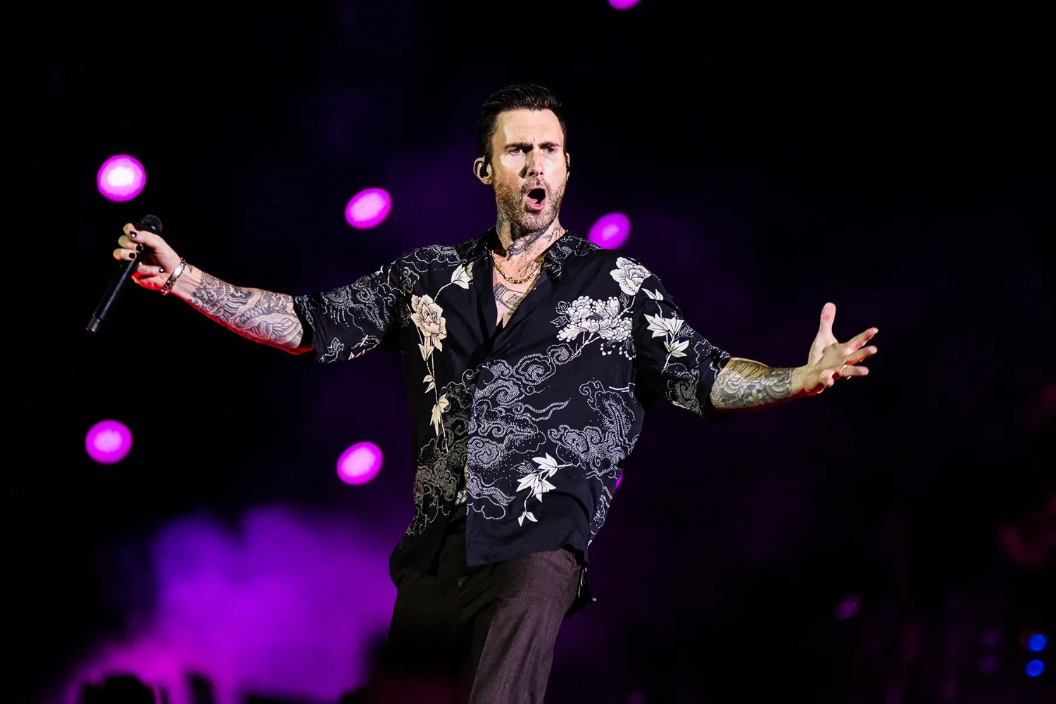 Ο Adam Levine για το «Moves Like Jagger» των Maroon 5: «Θα μπορούσε να μου είχε καταστρέψει την καριέρα» Ο Adam Levine για το «Moves Like Jagger» των Maroon 5: «Θα μπορούσε να μου είχε καταστρέψει την καριέρα»