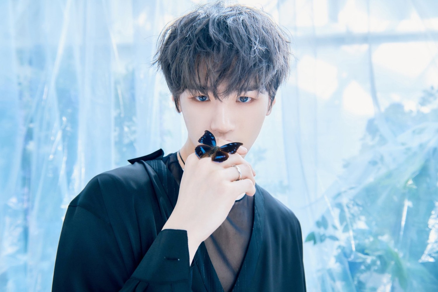 Ο Bain του K-pop συγκροτήματος JUST B έκανε come out κατά τη διάρκεια συναυλίας