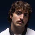 Benson Boone: Το νέο single «The Time Of My Life» είναι μία ιστορία αγάπης που πονά ακόμη και στο happy end