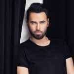«Είναι Ταξίδι»: Ο Γιώργος Παπαδόπουλος φέρνει το καλοκαίρι νωρίτερα