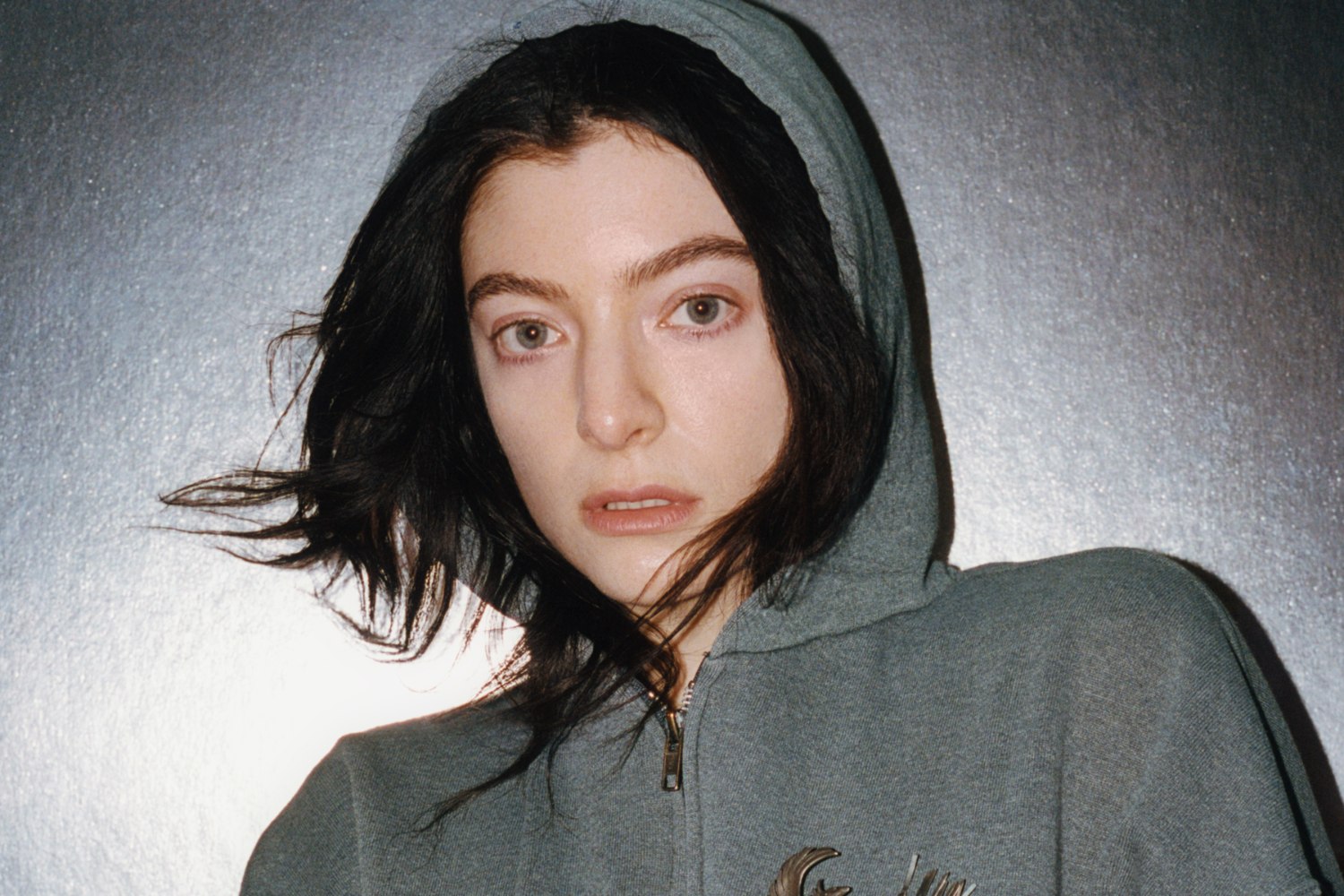 Η Lorde επέστρεψε – Ακούστε το νέο τραγούδι «What Was That» Η Lorde επέστρεψε – Ακούστε το νέο τραγούδι «What Was That»
