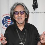 Peter Criss: «Ένιωσα ότι μπορούσα να περπατήσω στο νερό» — Ο ντράμερ των KISS μιλά για τη μάχη με τον καρκίνο και το «θαύμα» της ανάρρωσης