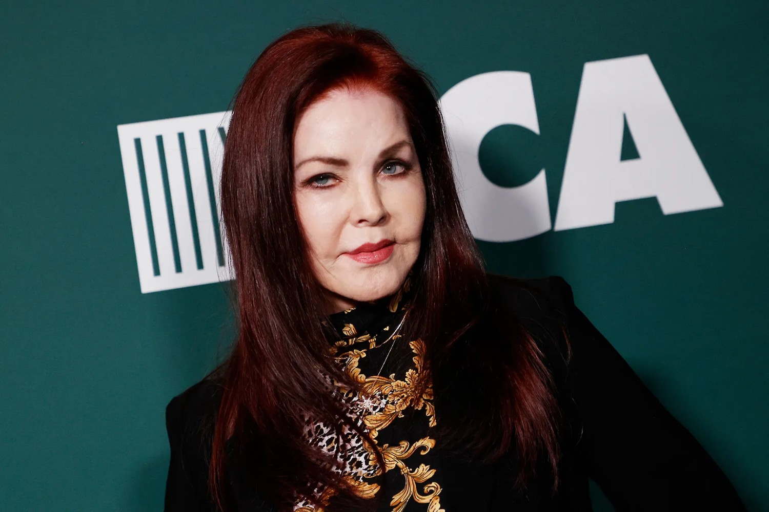 Priscilla Presley: Πρώτη νίκη στην αγωγή για κακοποίηση ηλικιωμένου εναντίον πρώην συνεργατών της