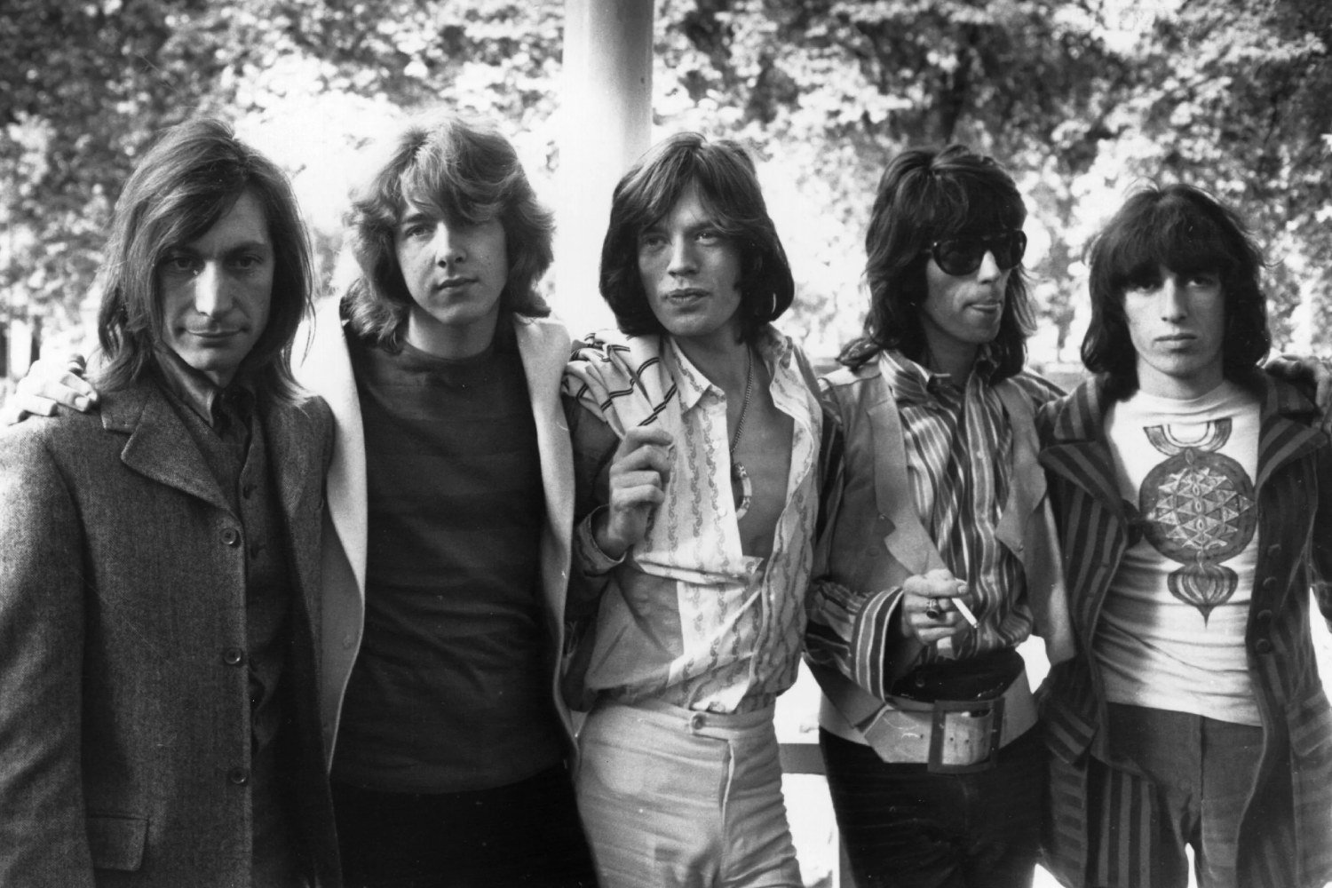 «Μας έβλεπαν σαν τέρατα»: Ο Mick Jagger θυμάται την εχθρότητα που αντιμετώπισαν οι Rolling Stones στη δεκαετία του 1960