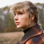 Taylor Swift: Γιατί το «Evermore» παραμένει η κορυφαία καλλιτεχνική στιγμή της