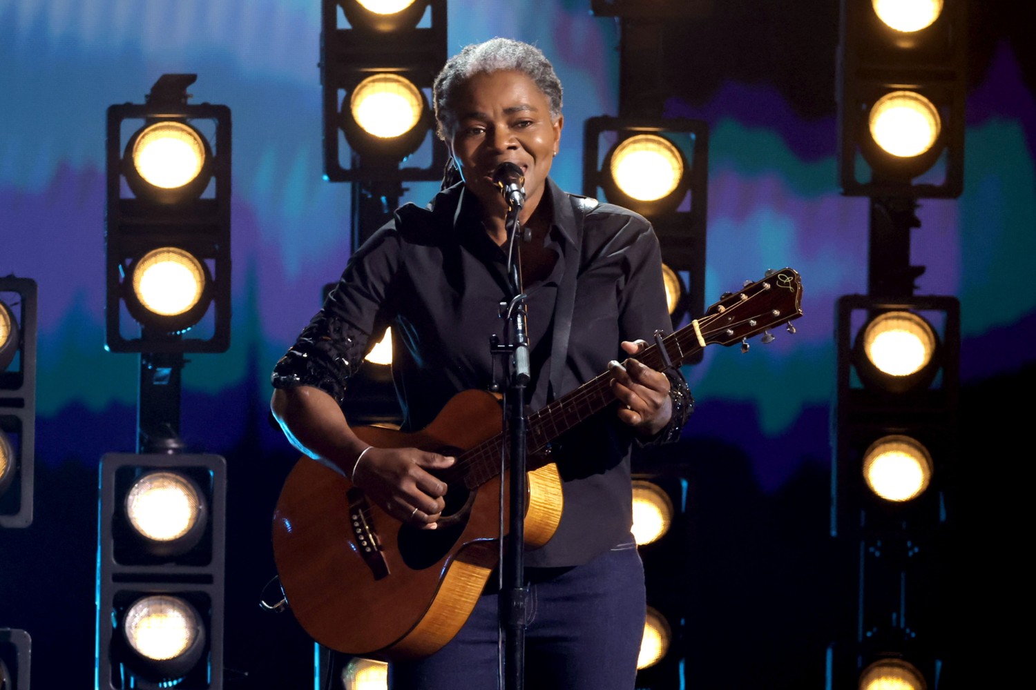 Η Tracy Chapman «δεν φανταζόταν ποτέ» την αναγέννηση του «Fast Car»
