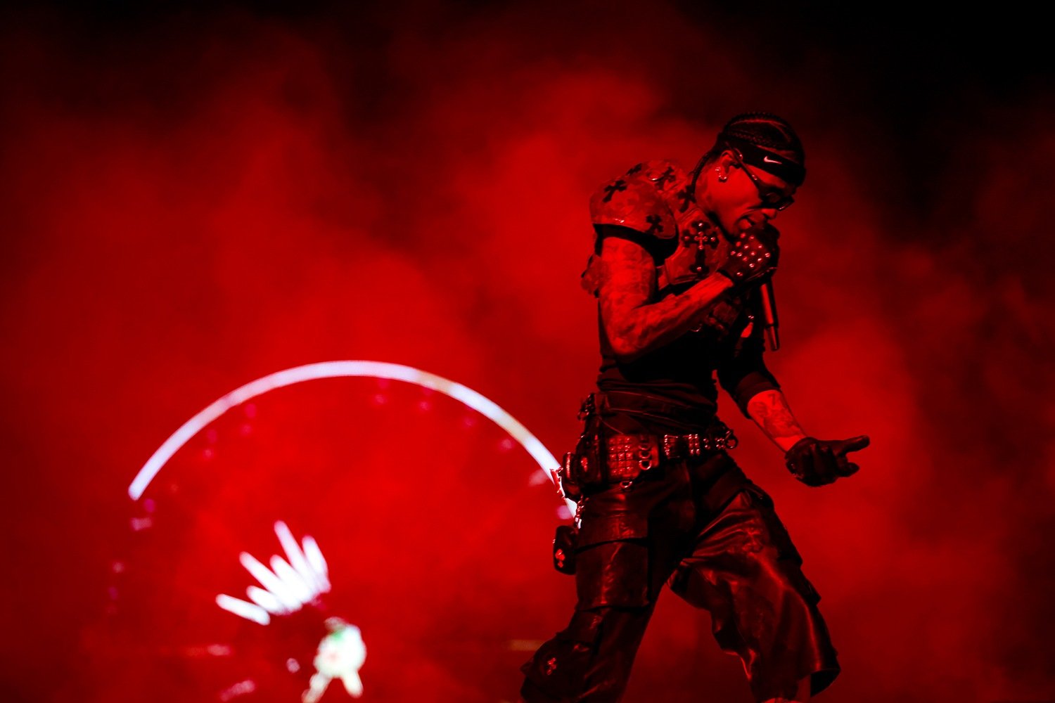 Travis Scott και Sexyy Red βοηθούν τον Owen Wilson να βρει τον γιο του στη χαοτική ταινία «Rolling Loud: The Movie»