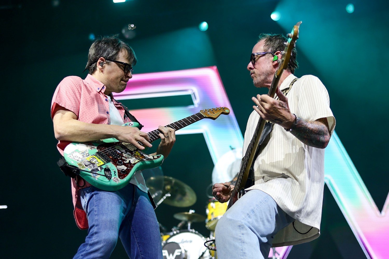 Οι Weezer αγριεύουν – Υπόσχονται έναν πιο «βίαιο» και rock ήχο στο νέο άλμπουμ τους