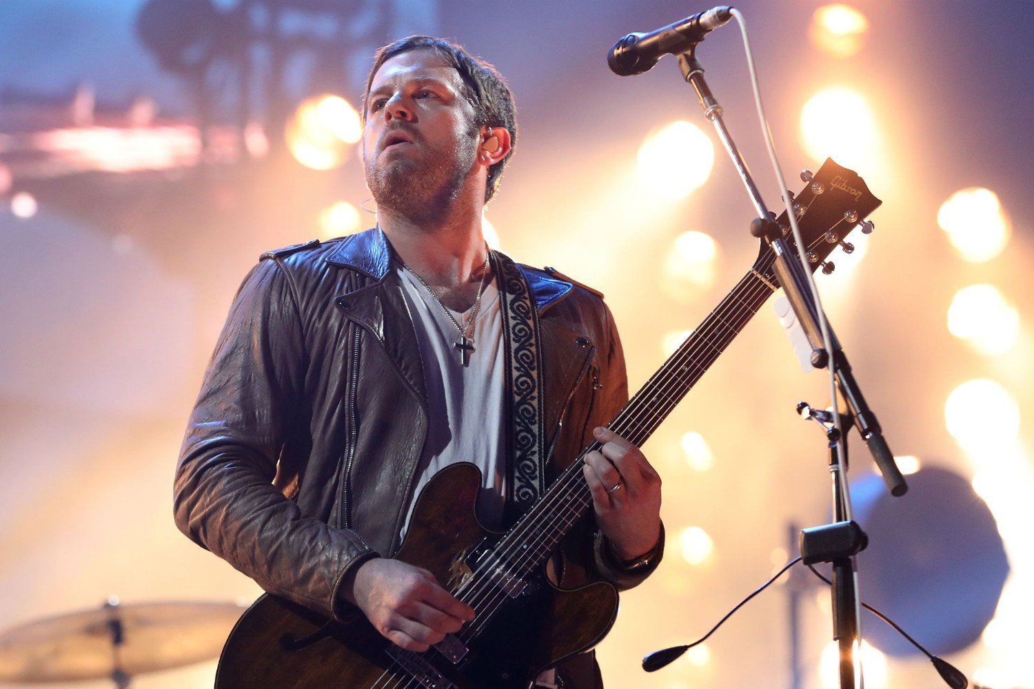 Kings Of Leon: Ακυρώνουν τις συναυλίες τους λόγω «φρικτού ατυχήματος» του Caleb Followill